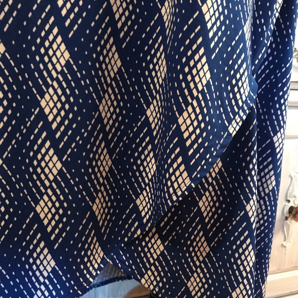 🌸 Beautiful Plus Size Dress 🌸 - Picture 3 of 5